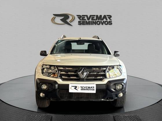 RENAULT OROCH 1.3 TCE FLEX OUTSIDER X-TRONIC RENAULT OROCH 1.3 TCE FLEX OUTSIDER X-TRONIC